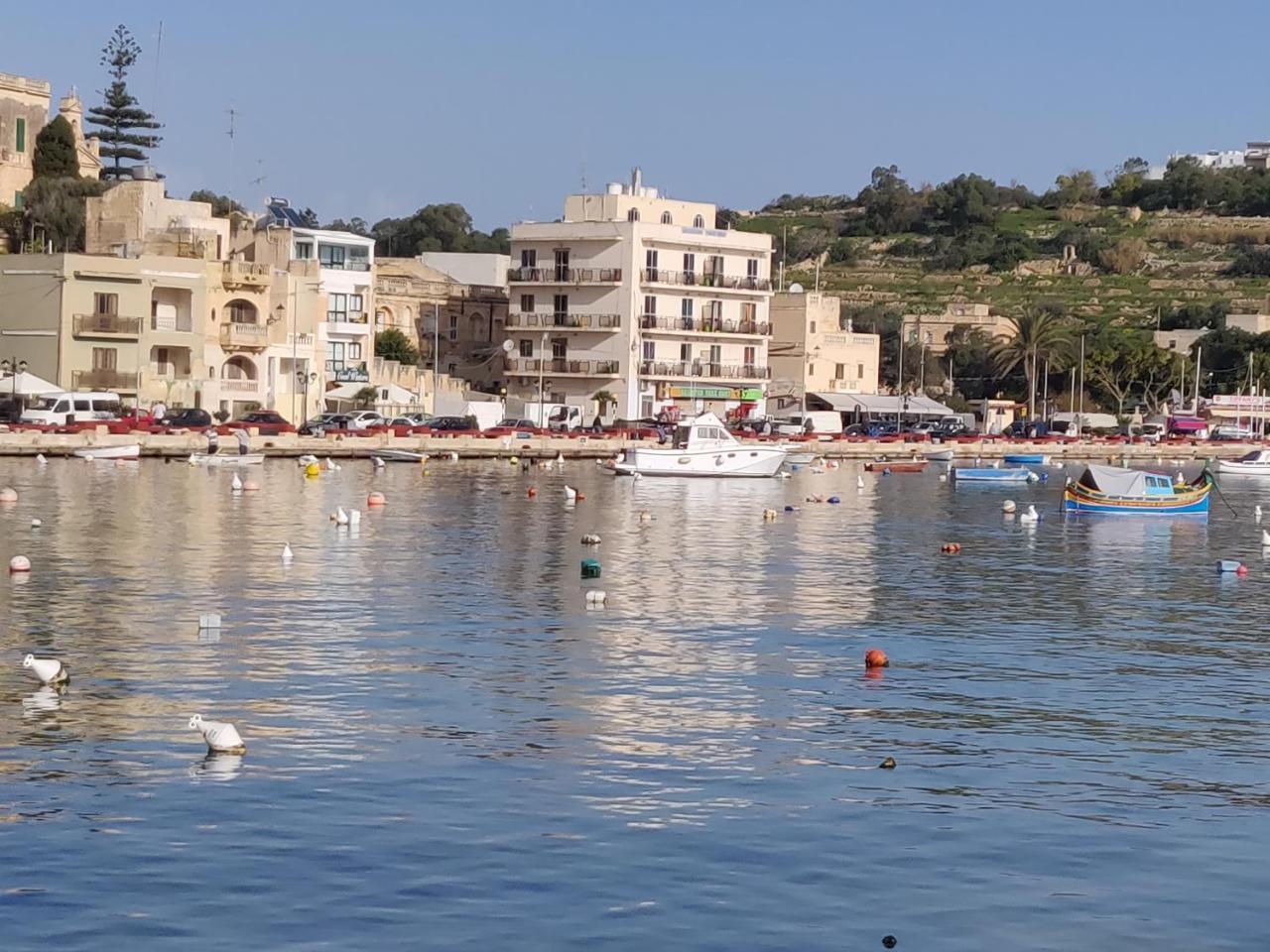 Ferienwohnung Panoramic Penthouse In Marsascala Which Enjoys Sea And Country Views Marsaskala Exterior foto