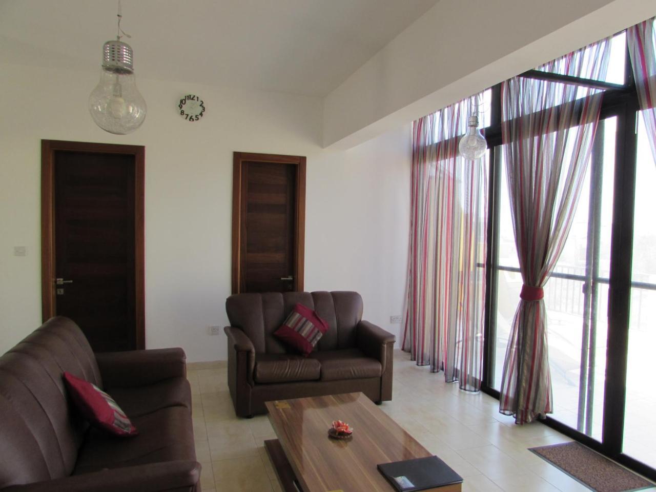 Ferienwohnung Panoramic Penthouse In Marsascala Which Enjoys Sea And Country Views Marsaskala Exterior foto